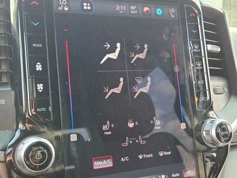 Used 2025 RAM 1500 Big Horn AWD/4WD image 27