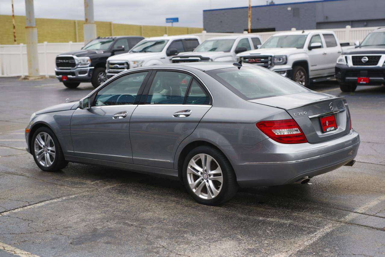 Used 2014 Mercedes-Benz C 300 4MATIC Sedan image 13