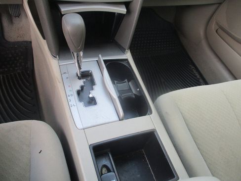 Used 2007 Toyota Camry LE FWD image 33