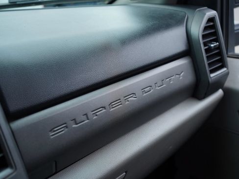 Used 2019 Ford F250 XL AWD/4WD image 22