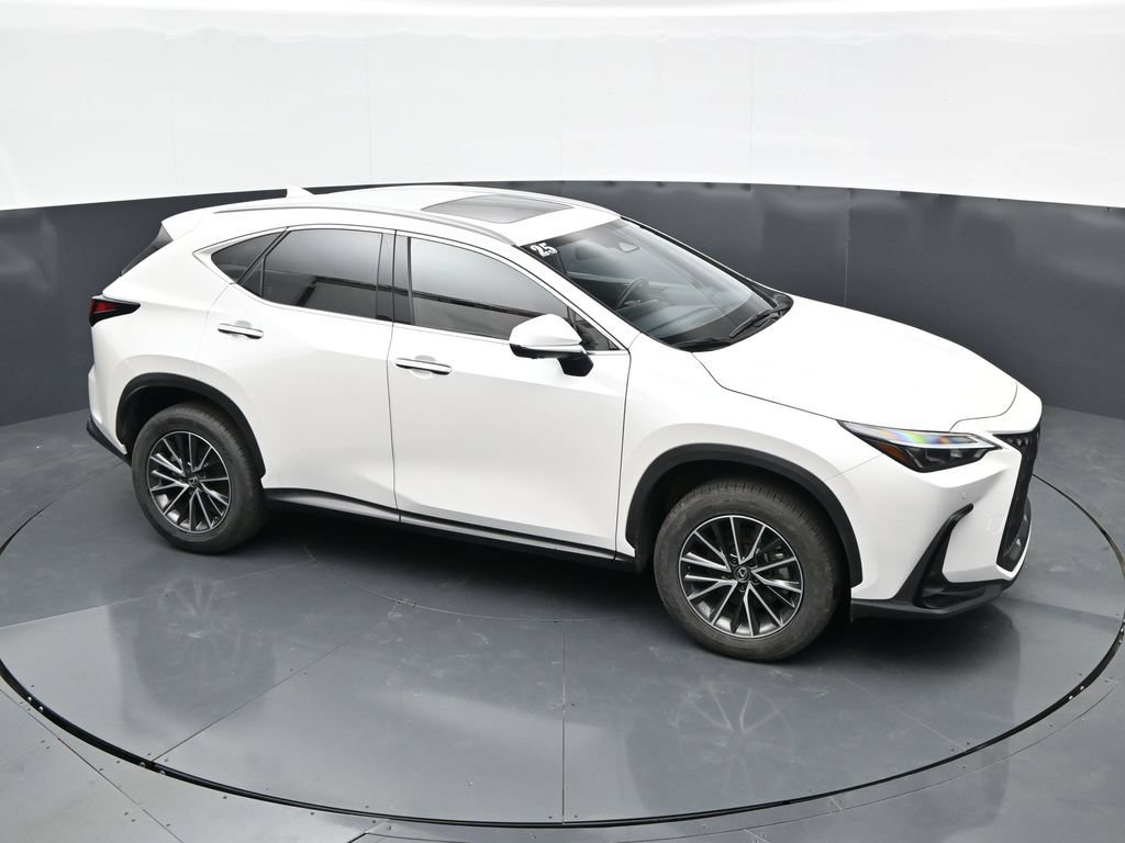 Used 2025 Lexus NX 350 AWD w/ Accessory Package (2T) image 33