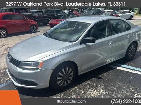 Used 2014 Volkswagen Jetta S FWD image 5
