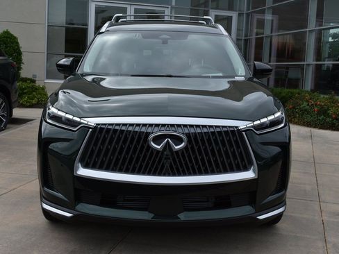 New 2026 INFINITI QX60 Luxe w/ Family Package image 4