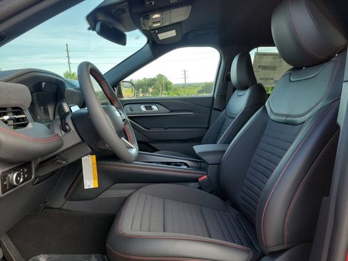 New 2026 Ford Explorer ST-Line w/ ST-Line Street Pack RWD image 15
