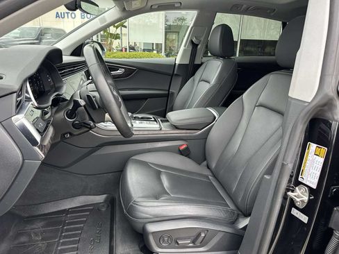Used 2021 Audi Q8 Premium Plus w/ Premium Plus Package AWD/4WD image 15