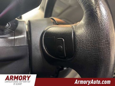 Used 2016 Jeep Renegade Latitude image 11