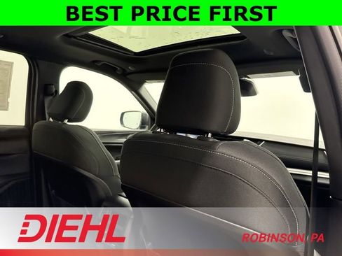 New 2026 Jeep Grand Cherokee Laredo X AWD/4WD image 13