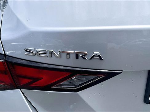 Used 2023 Nissan Sentra S FWD image 29