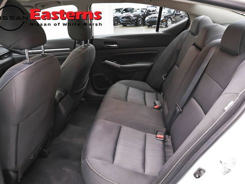 Used 2022 Nissan Altima 2.5 SV w/ SV Premium Package FWD image 20