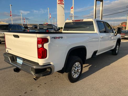 Certified 2023 Chevrolet Silverado 2500 LT w/ Convenience Package image 7