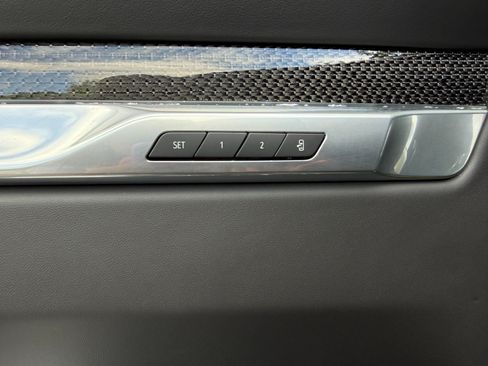 Used 2025 Cadillac Escalade V AWD/4WD image 55