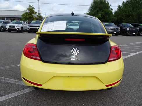 Used 2014 Volkswagen Beetle GSR FWD image 5