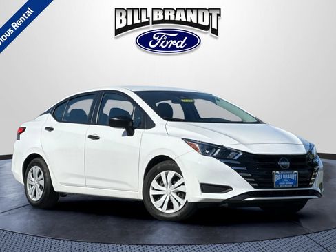 Used 2024 Nissan Versa S FWD image 1