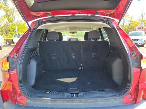 Used 2021 Ford Escape SE AWD/4WD image 8