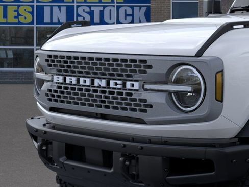 New 2025 Ford Bronco Badlands AWD/4WD image 19