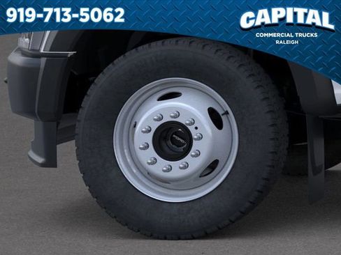 New 2026 Ford F550 4x4 SuperCab Super Duty image 19