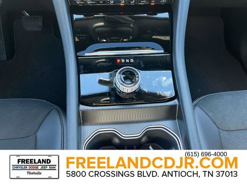 New 2025 Jeep Grand Cherokee 4WD image 12