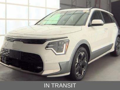 Used 2024 Kia Niro Wave w/ Wave Preserve Package