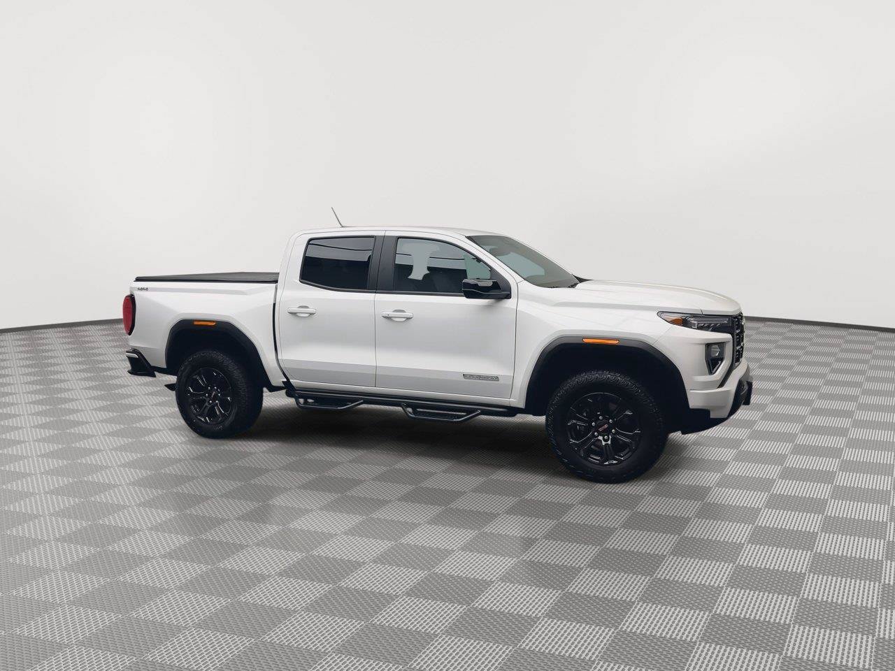Used 2024 GMC Canyon Elevation w/ Elevation Premium Package AWD/4WD image 44