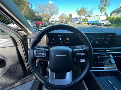 Used 2025 Hyundai Santa Fe SEL image 35