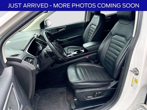 Used 2018 Ford Edge SEL w/ Equipment Group 201A AWD/4WD image 14
