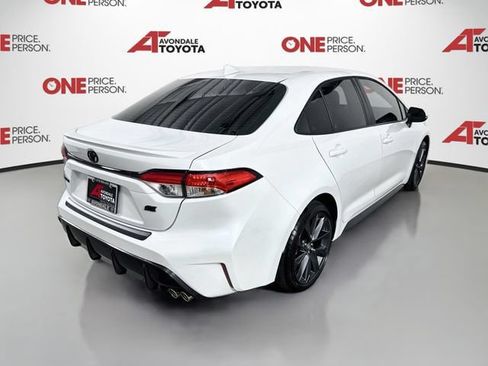 Certified 2026 Toyota Corolla SE w/ Carpet Mat Package (TMS) FWD image 8