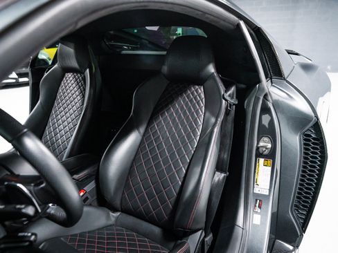 Used 2018 Audi R8 V10 plus AWD/4WD image 19