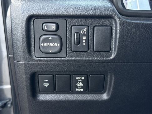 Used 2018 Toyota 4Runner TRD Off-Road Premium image 24