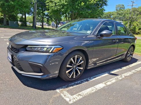 Certified 2024 Honda Civic EX image 3