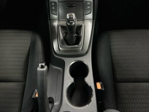 Used 2015 Hyundai Genesis 3.8 image 15