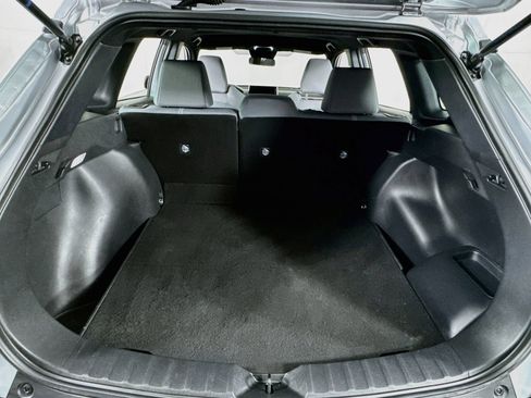 Used 2025 Toyota Corolla Cross AWD Hybrid image 19