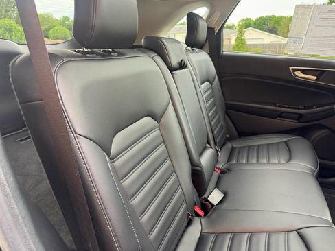 Used 2020 Ford Edge SEL AWD/4WD image 27