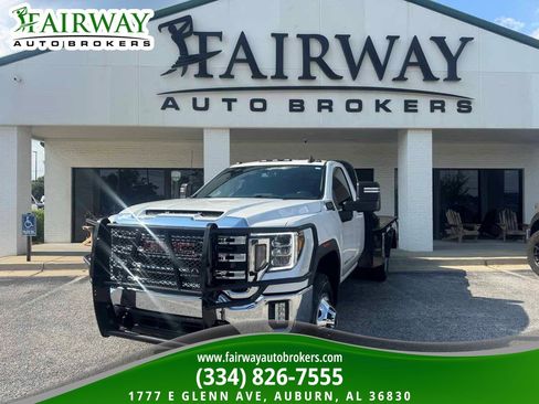 Used 2022 GMC Sierra 3500 SLE w/ SLE Convenience Package AWD/4WD image 1