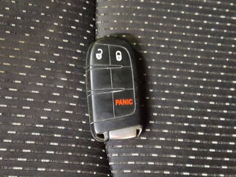 Used 2020 Dodge Journey SE w/ Blacktop Package image 32