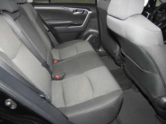 Used 2025 Toyota RAV4 XLE w/ Weather Package AWD/4WD image 18