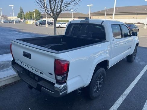 Used 2023 Toyota Tacoma SR5 w/ Black Out Package (TMS) image 5