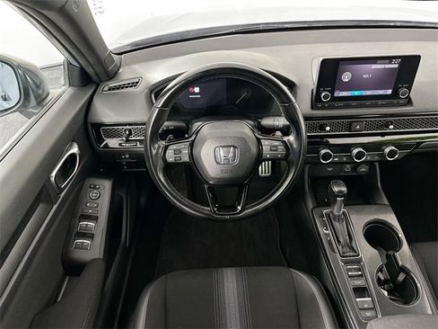 Used 2022 Honda Civic Sport image 10
