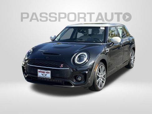Used 2023 MINI Cooper Clubman S image 1