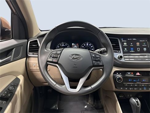 Used 2016 Hyundai Tucson Limited w/ Option Group 03 image 17