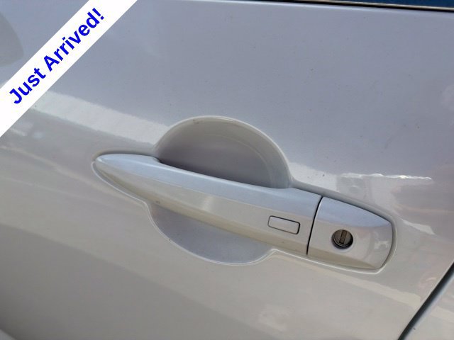 Used 2024 Nissan Sentra SV FWD image 12