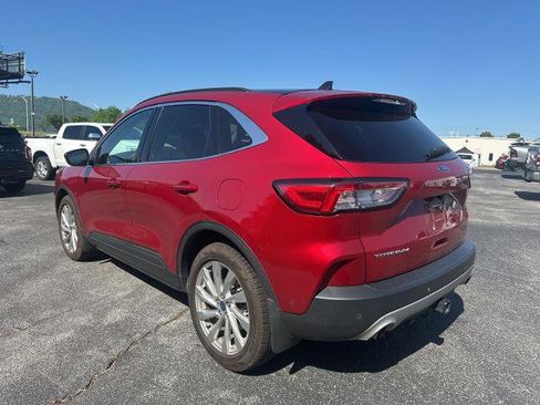 Certified 2021 Ford Escape Titanium w/ Titanium Elite Package AWD/4WD image 4