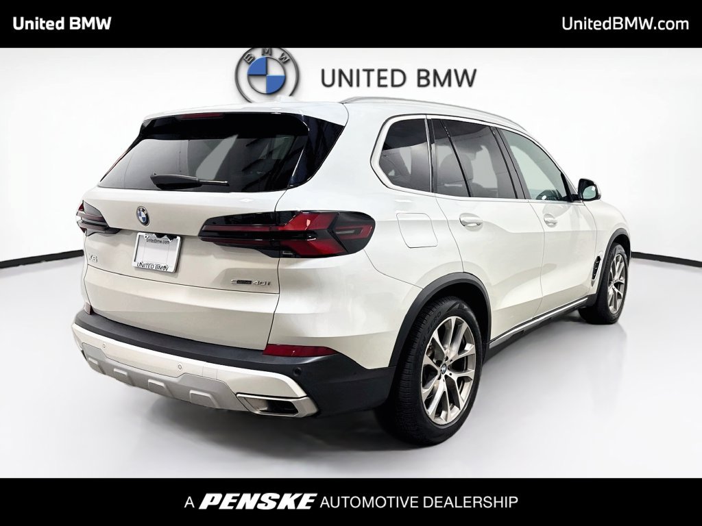 Used 2024 BMW X5 sDrive40i w/ Premium Package RWD image 5