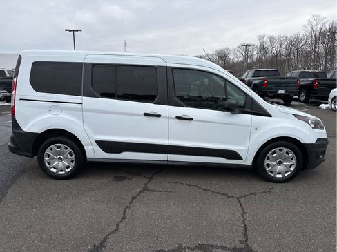 Used 2017 Ford Transit Connect XL image 8