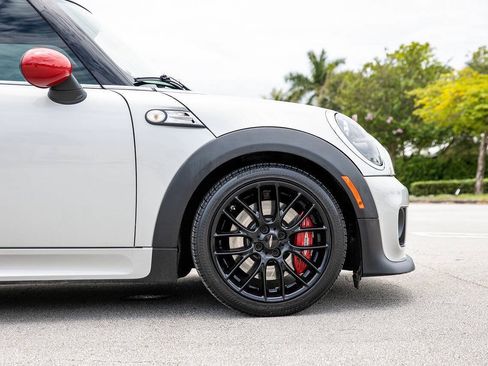 Used 2012 MINI Cooper John Cooper Works w/ Technology Pkg FWD image 8