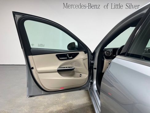 Used 2022 Mercedes-Benz C 300 4MATIC Sedan image 17