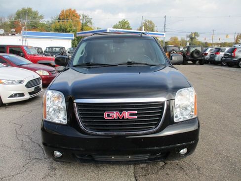 Used 2014 GMC Yukon XL SLT image 4