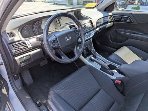 Used 2013 Honda Accord Sport image 2
