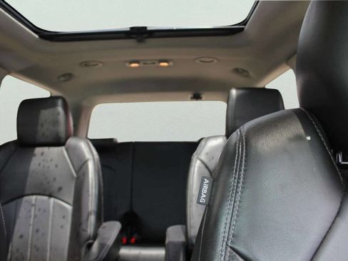 Used 2014 GMC Acadia Denali AWD/4WD image 10