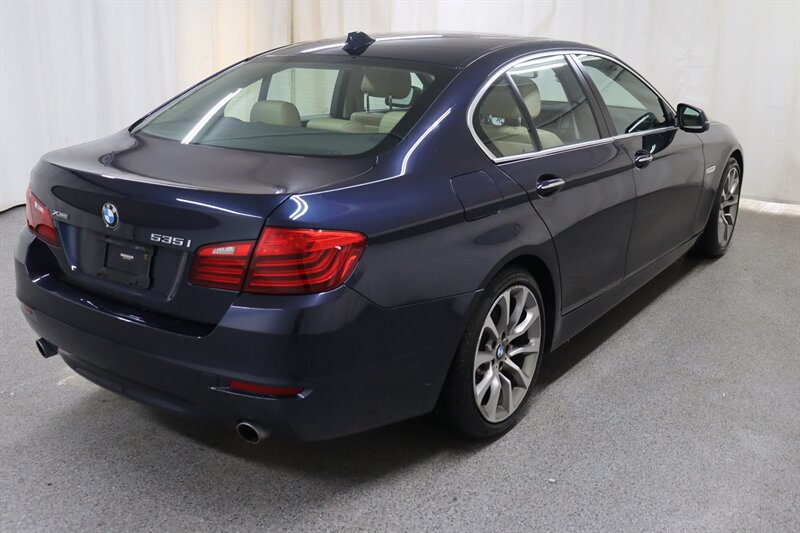 Used 2016 BMW 535i xDrive Sedan AWD/4WD image 7