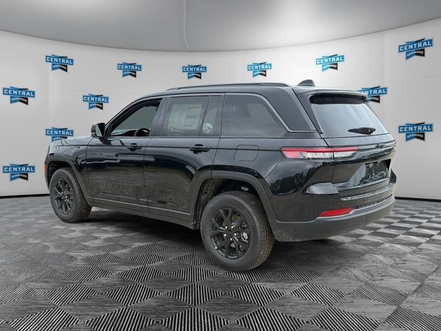 New 2026 Jeep Grand Cherokee Altitude AWD/4WD image 3